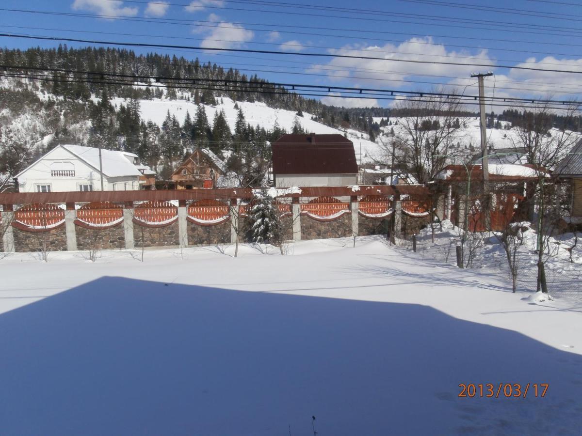 Karpatskiy Domyk 艾兹基 外观 照片